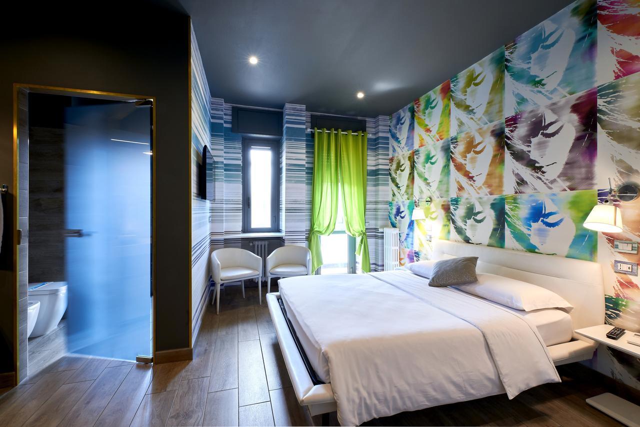 Eleganti Suite In Piazzale Lagosta Милано Екстериор снимка